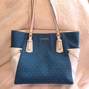 Michael Kors east/west tote bag